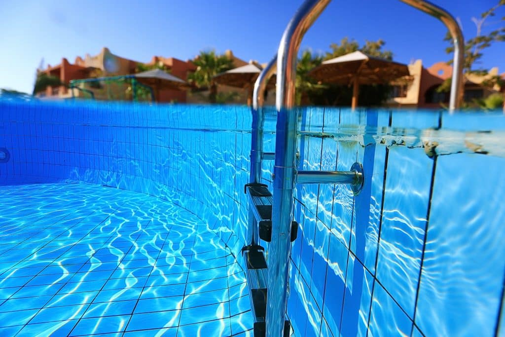 pool repair services